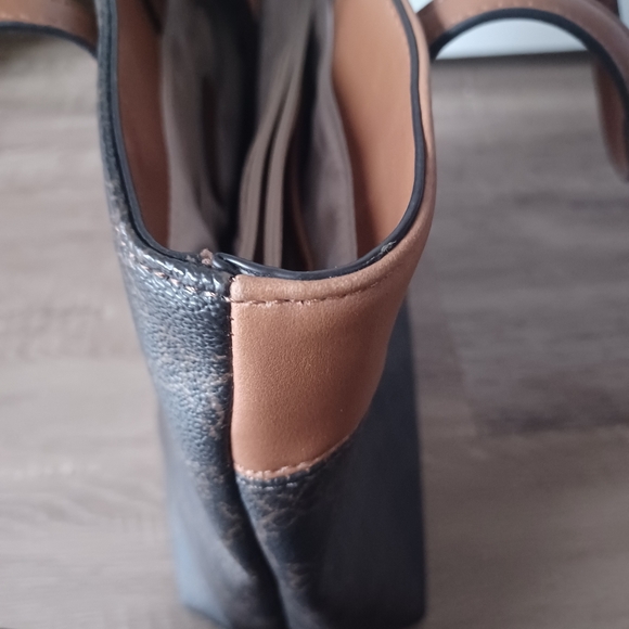 Nine West Tote Handbag - Picture 5 of 6